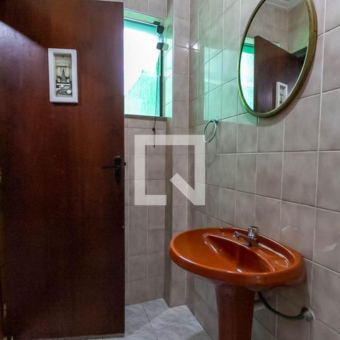 Apartamento à venda com 600m², 3 quartos e 4 vagas Apartamento à venda com 600m², 3 quartos e 4 vagasBanheiro Entrada da Garagem