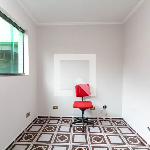 Apartamento à venda com 600m², 3 quartos e 4 vagas Apartamento à venda com 600m², 3 quartos e 4 vagasEscritório