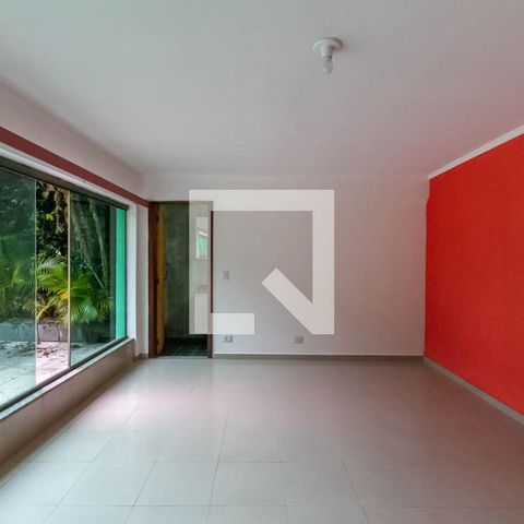 Apartamento à venda com 600m², 3 quartos e 4 vagas Apartamento à venda com 600m², 3 quartos e 4 vagasSala da edícula