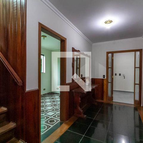 Apartamento à venda com 600m², 3 quartos e 4 vagas Apartamento à venda com 600m², 3 quartos e 4 vagasHall de Entrada