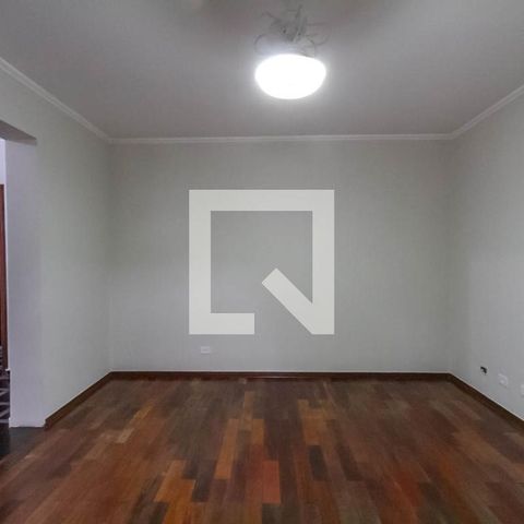 Apartamento à venda com 600m², 3 quartos e 4 vagas Apartamento à venda com 600m², 3 quartos e 4 vagasSuíte
