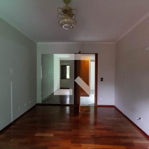 Apartamento à venda com 600m², 3 quartos e 4 vagas Apartamento à venda com 600m², 3 quartos e 4 vagasQuarto 2