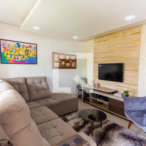 Casa à venda com 70m², 2 quartos e 1 vaga Casa à venda com 70m², 2 quartos e 1 vagaSala