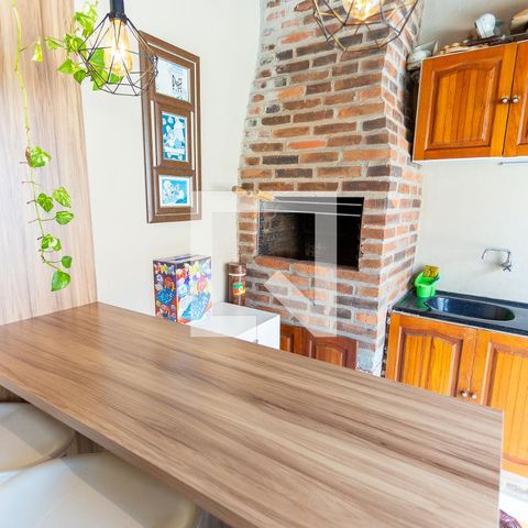 Casa à venda com 70m², 2 quartos e 1 vaga Casa à venda com 70m², 2 quartos e 1 vagaQuiosque da churrasqueira