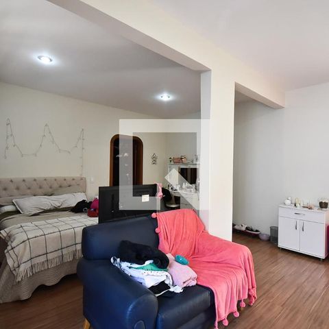Casa para alugar com 750m², 4 quartos e 5 vagas Casa para alugar com 750m², 4 quartos e 5 vagasSuíte 3