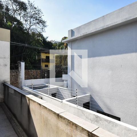 Casa para alugar com 750m², 4 quartos e 5 vagas Casa para alugar com 750m², 4 quartos e 5 vagasVaranda da suíte 3