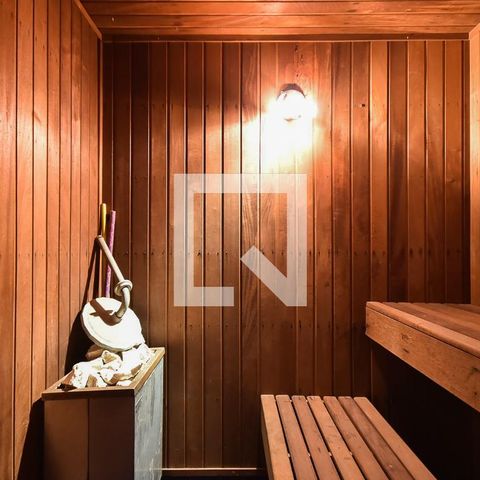 Casa para alugar com 750m², 4 quartos e 5 vagas Casa para alugar com 750m², 4 quartos e 5 vagasSauna