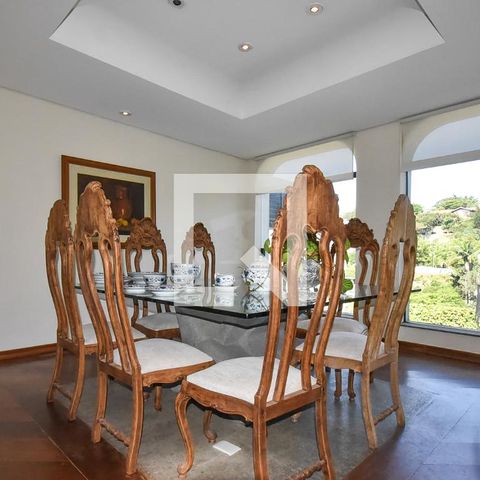 Casa para alugar com 750m², 4 quartos e 5 vagas Casa para alugar com 750m², 4 quartos e 5 vagasSala de jantar