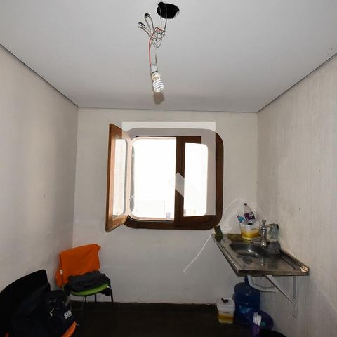 Casa para alugar com 750m², 4 quartos e 5 vagas Casa para alugar com 750m², 4 quartos e 5 vagasQuarto de serviço