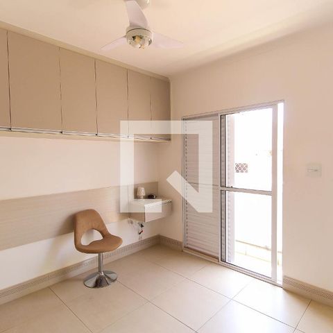 Casa de condomínio à venda com 125m², 3 quartos e 2 vagas Casa de condomínio à venda com 125m², 3 quartos e 2 vagasQuarto 1