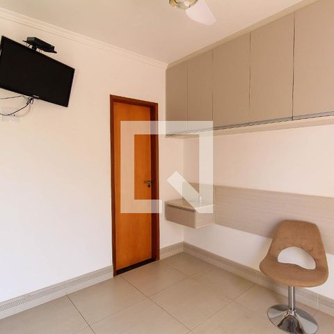 Casa de condomínio à venda com 125m², 3 quartos e 2 vagas Casa de condomínio à venda com 125m², 3 quartos e 2 vagasQuarto 1