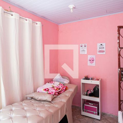 Casa à venda com 285m², 6 quartos e 2 vagasCasa 3 - Quarto 1