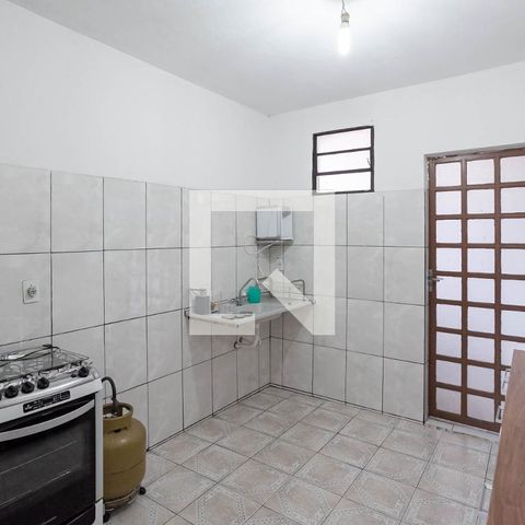 Casa à venda com 285m², 6 quartos e 2 vagasCasa 2 - Cozinha 