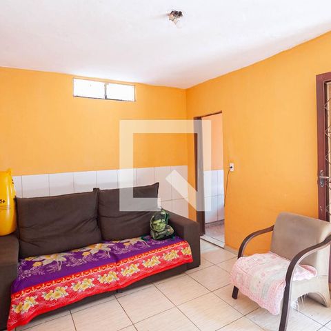 Casa à venda com 285m², 6 quartos e 2 vagasCasa 3 - Sala 