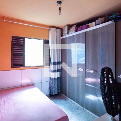 Casa à venda com 285m², 6 quartos e 2 vagasCasa 3 - Quarto 2