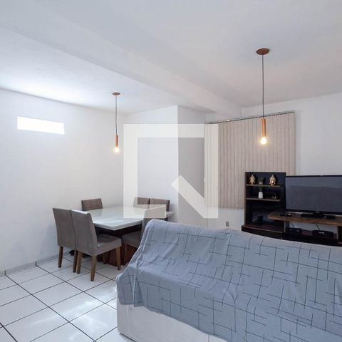 Casa à venda com 285m², 6 quartos e 2 vagasCasa 2 - Sala 