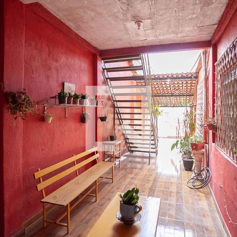 Casa à venda com 285m², 6 quartos e 2 vagasCasa 1 - Quintal
