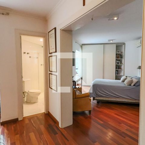 Apartamento à venda com 227m², 3 quartos e 4 vagasSuíte 1