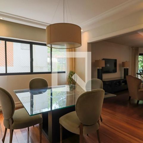 Apartamento à venda com 227m², 3 quartos e 4 vagasSala de Jantar
