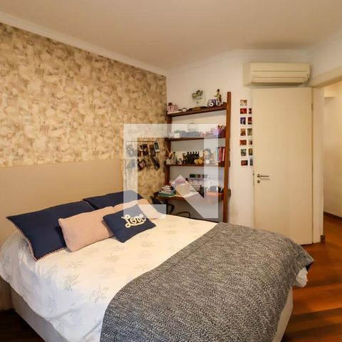 Apartamento à venda com 227m², 3 quartos e 4 vagasSuíte 2