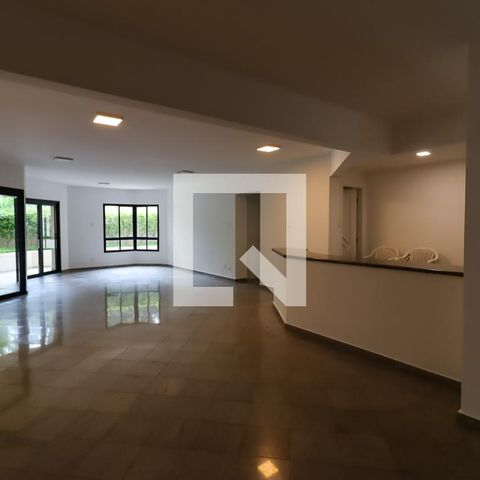 Apartamento à venda com 227m², 3 quartos e 4 vagasÁrea comum - Salão de festas