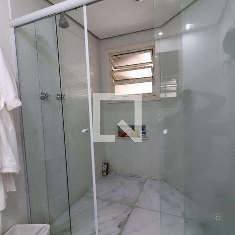 Apartamento à venda com 227m², 3 quartos e 4 vagasBanheiro 1 da Suíte 1