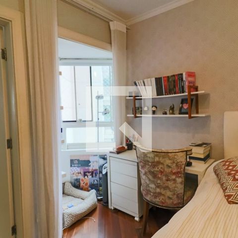Apartamento à venda com 227m², 3 quartos e 4 vagasSuíte 3