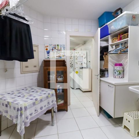 Apartamento à venda com 227m², 3 quartos e 4 vagasÁrea de Serviço