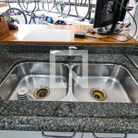Apartamento à venda com 227m², 3 quartos e 4 vagasCozinha - Torneira