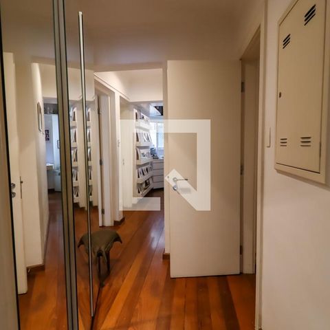 Apartamento à venda com 227m², 3 quartos e 4 vagasCorredor