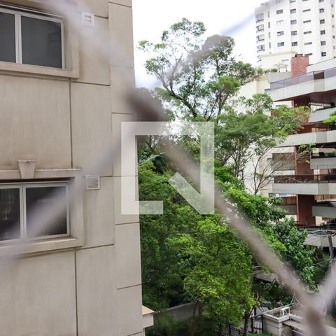 Apartamento à venda com 227m², 3 quartos e 4 vagasVista da Suíte 2