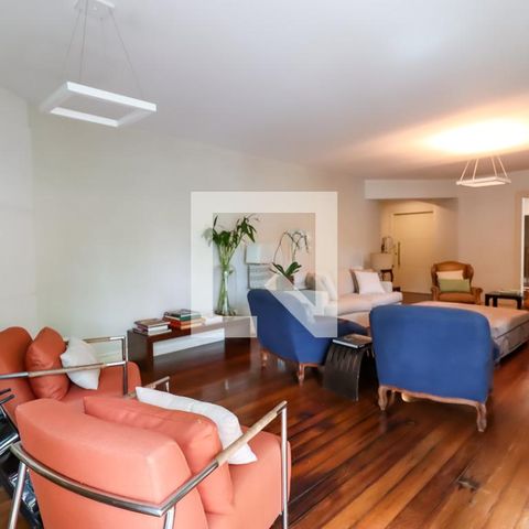 Apartamento à venda com 227m², 3 quartos e 4 vagasSala