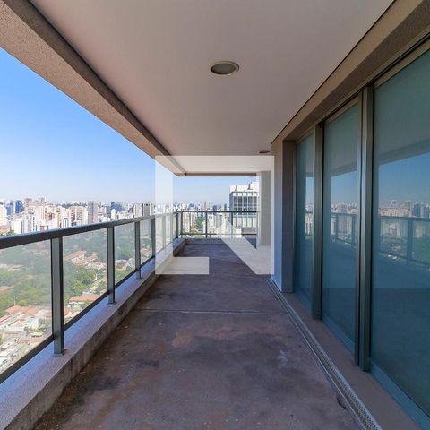 Apartamento à venda com 485m², 4 quartos e 5 vagasVaranda