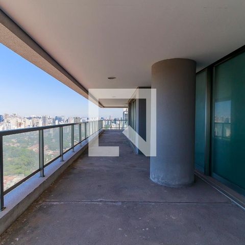 Apartamento à venda com 485m², 4 quartos e 5 vagasVaranda