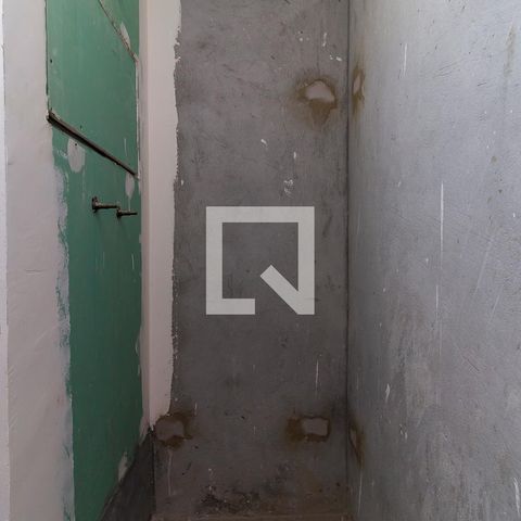Apartamento à venda com 485m², 4 quartos e 5 vagasBanheiro de Empregados