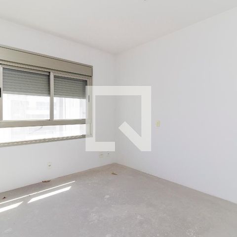 Apartamento à venda com 485m², 4 quartos e 5 vagasSuíte 2