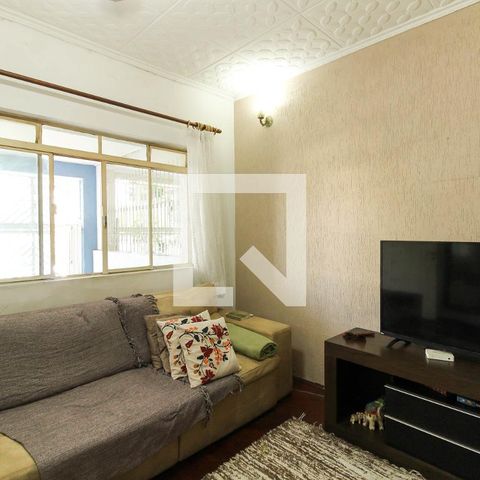 Casa à venda com 140m², 4 quartos e 1 vaga Casa à venda com 140m², 4 quartos e 1 vagaSala