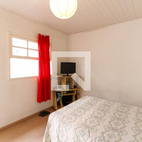 Casa à venda com 140m², 4 quartos e 1 vaga Casa à venda com 140m², 4 quartos e 1 vagaQuarto De Visita