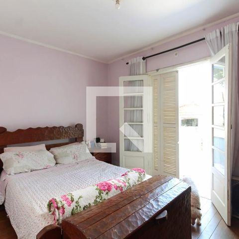 Casa à venda com 140m², 4 quartos e 1 vaga Casa à venda com 140m², 4 quartos e 1 vagaQuarto 1
