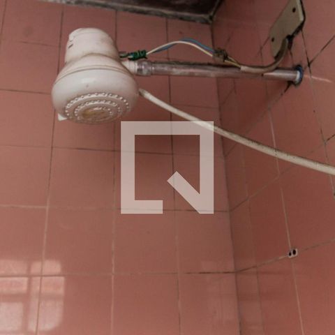 Casa à venda com 140m², 4 quartos e 1 vaga Casa à venda com 140m², 4 quartos e 1 vagaDetalhe Banheiro Suíte