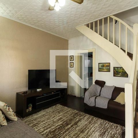 Casa à venda com 140m², 4 quartos e 1 vaga Casa à venda com 140m², 4 quartos e 1 vagaSala