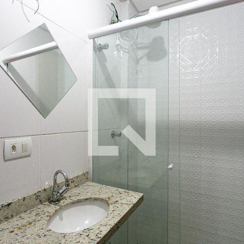 Apartamento para alugar com 40m², 2 quartos e 1 vaga Apartamento para alugar com 40m², 2 quartos e 1 vagaBanheiro
