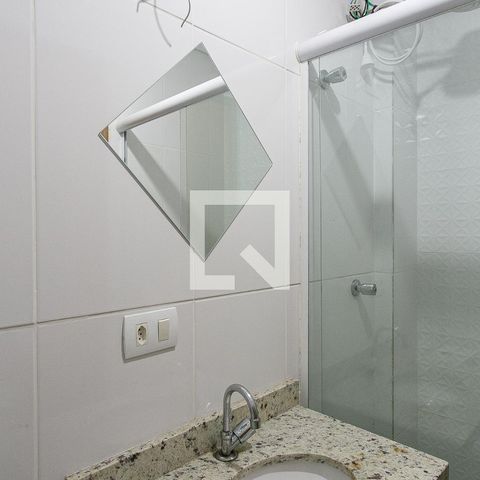 Apartamento para alugar com 40m², 2 quartos e 1 vaga Apartamento para alugar com 40m², 2 quartos e 1 vagaBanheiro