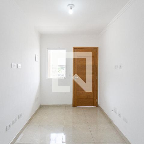Apartamento para alugar com 40m², 2 quartos e 1 vaga Apartamento para alugar com 40m², 2 quartos e 1 vagaSala