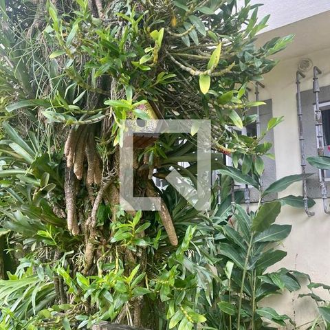 Casa à venda com 436m², 5 quartos e 2 vagas Casa à venda com 436m², 5 quartos e 2 vagasJardim