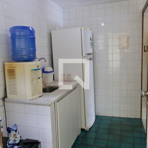Casa à venda com 436m², 5 quartos e 2 vagas Casa à venda com 436m², 5 quartos e 2 vagasCozinha 2