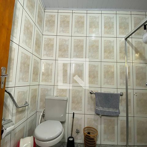 Casa à venda com 120m², 2 quartos e 3 vagasBanheiro 