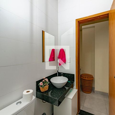Casa à venda com 600m², 4 quartos e sem vagaCasa 2 Banheiro Suíte 