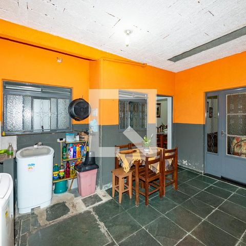 Casa à venda com 600m², 4 quartos e sem vagaCasa 2 Área de Serviço