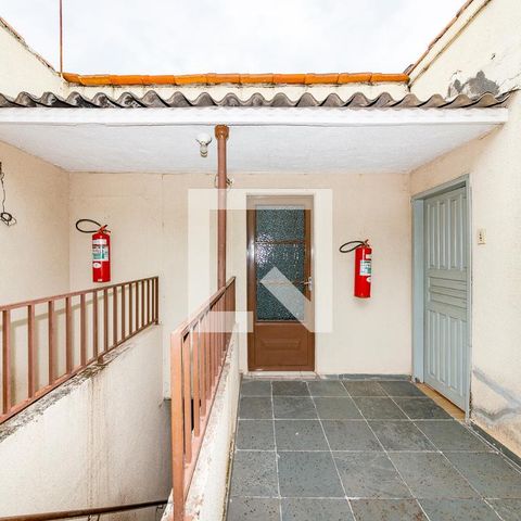 Casa à venda com 600m², 4 quartos e sem vagaApartamentos